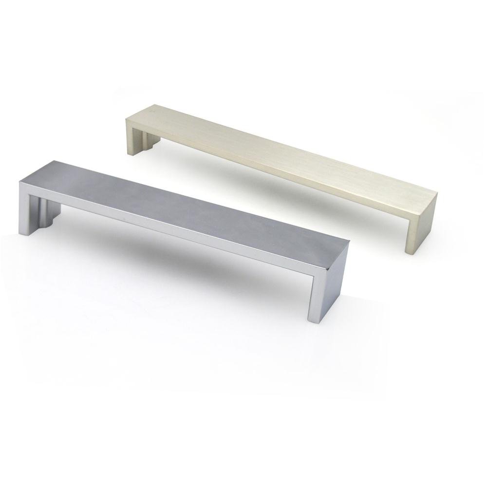 TOPEX HARDWARE Z01442240041 BROAD FLAT BENCH PULL IN BRIGHT CHROME